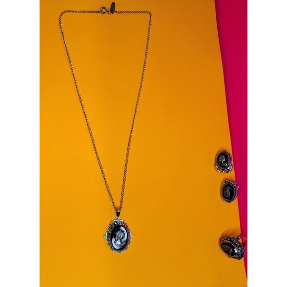 Vintage Whiting Davis Cameo Necklace Ring Earrings Set Silver Tone Jewelry Onyx - Picture 12 of 16